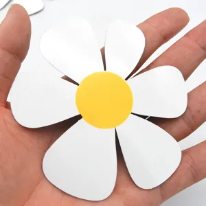 Magnetic sunflower refrigerator sticker, cute white flower PVC soft magnet for car decor.