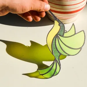 Stained glass hummingbird suncatcher acrylic window hanging ornament for home garden decor