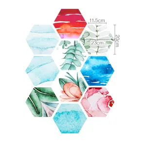 Adhesivos hexagonales autoadhesivos para azulejos con plantas de acuarela y patrones.