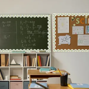 Bordo magnetico per bacheca scolastica con motivo arcobaleno festonato decorazione per aula