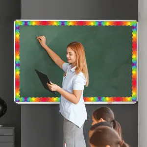 Πολύχρωμο μαγνητικό αυτοκόλλητο μπορντούρας πίνακα για σχολική τάξη και ωραία διακόσμηση.
