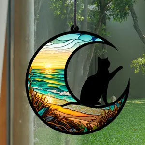 Buntglas Stil schwarze Katze und Mond Hängeornament für Heimdekoration Detailansicht.