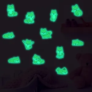 Stickers muraux chien cartoon mignon phosphorescents, autocollants lumineux pour chambre d'enfant.