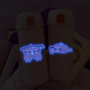 Autocollants mignons de paresseux lumineux bleu dans le noir étanche décoration