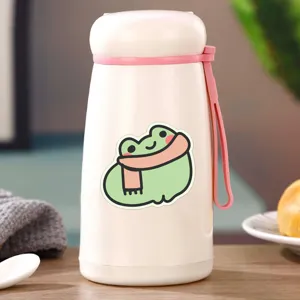 Bouteille d'eau isolée portable à motif de grenouille de dessin animé mignon avec sangle rose