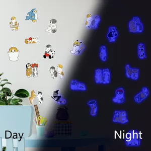 Stickers muraux chatons mignons phosphorescents, autocollants décoratifs jour et nuit.
