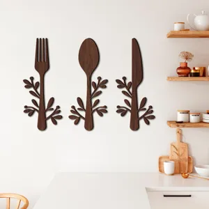 Décoration murale de coutellerie en bois cuisine ornements suspendus avec accents de feuilles.