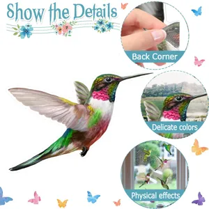 Vista di dettaglio ravvicinata dell'adesivo per finestre colibrì colorato con colori delicati.