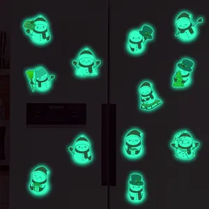 Stickers muraux bonhomme de neige de Noël lumineux autocollants de réfrigérateur mignons