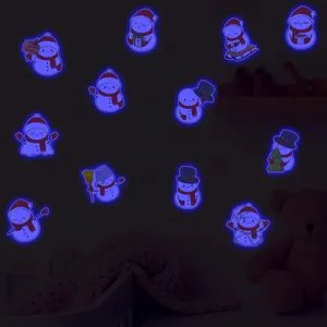 Stickers muraux lumineux de bonhomme de neige mignon de dessin anime pour enfants