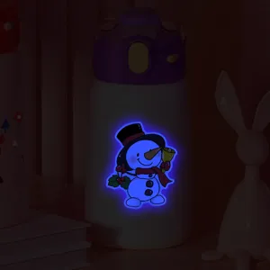 Autocollant bonhomme de neige lumineux pour enfants, sticker mural phosphorescent.