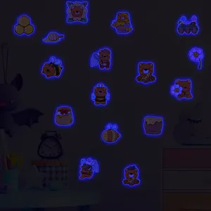 Stickers muraux lumineux mignons animaux ours abeilles pour décoration de chambre d'enfant.