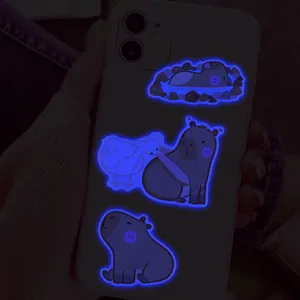 Leuchtende Wasserschwein Aufkleber für Handyhülle, süße Tier Glow Sticker im Dunkeln.