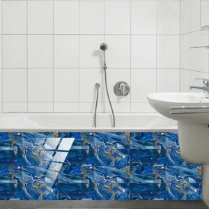 Autocollants de carrelage en marbre bleu impermeables avec film cristal, ideaux pour la deco.