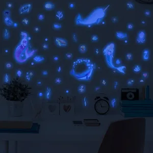 Autocollants muraux sirène animaux marin phosphorescents déco chambre d'enfant bleu.