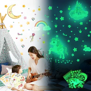 Stickers muraux lumineux château licorne chambre enfant, étoiles lune phosphorescentes.
