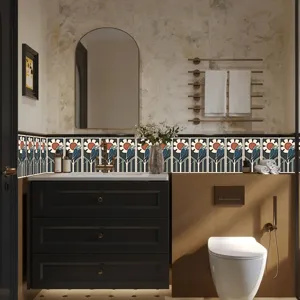 Scena in bagno con adesivi murali decorativi in stile retrò vintage con motivi floreali.