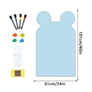 Süßer magnetischer Whiteboard-Aufkleber in Mausform für das Kinderzimmer mit Zubehör.