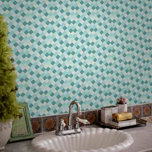 3D Mosaik Fliesenaufkleber Detail, selbstklebende PVC Wanddeko, Badezimmerszene.