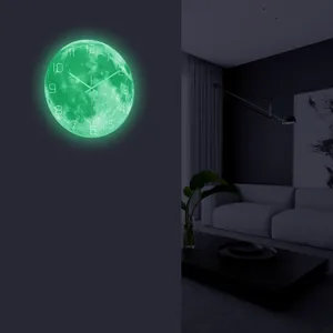 Orologio da parete luna luminosa, design luna fluorescente stampato UV in acrilico per soggiorno.