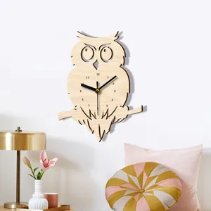 Reloj de pared de búho de madera movimiento silencioso diseño de animal lindo decoración hogar
