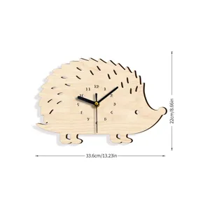 Igel Holzuhr Wanduhr, süßes Tierdesign leises Uhrwerk, natürliche Holzmaserung Raumdekoration.
