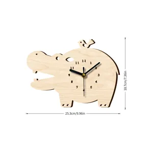 Hölzerne Tier-Wanduhr mit leisem Uhrwerk, süßes Nilpferd-Design für schöne Heimdekoration.
