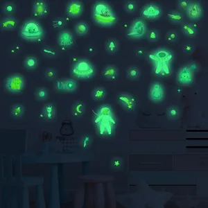 Stickers muraux phosphorescents espace astronome planètes UFO pour chambre d'enfant