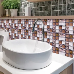 Detail adhesif carrelage mosaique 3D impermeable PVC autocollant pour decoration de cuisine.