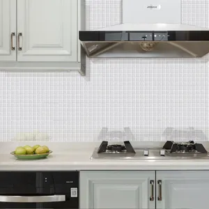 Adhesivo de azulejos de mosaico blanco para cocina, papel pintado PVC impermeable y autoadhesivo.