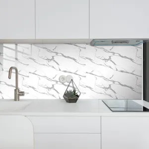 Vista detallada de adhesivo para azulejos de mármol blanco, película de cristal impermeable.