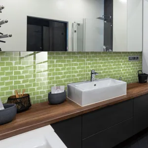 Adesivi per piastrelle a mosaico verde adesivi murali in PVC impermeabili per decorazioni bagno