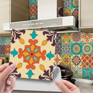 Adesivo per piastrelle impermeabile con motivo mandala dettaglio decorazione parete