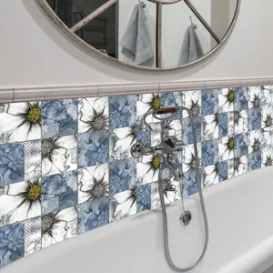 Detalle de pegatinas de azulejos retro azules y blancas para decoracion de pared.