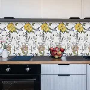 Dettaglio adesivo per piastrelle floreali stile francese per cucina, decorazione murale.