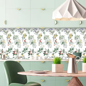 Vista dettagliata dell'adesivo per piastrelle floreali, ideale per la decorazione cucina.