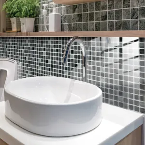 Adesivo per piastrelle a mosaico in PVC impermeabile per decorazione murale bagno cucina.