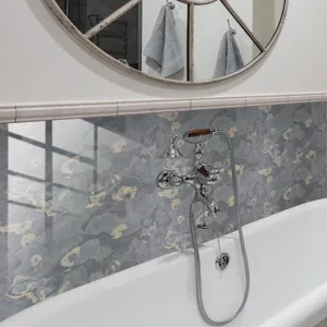 Sticker de carrelage effet marbre film cristal étanche autocollant pour mur de salle de bain.