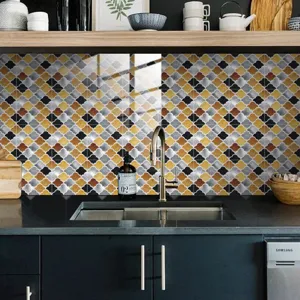 Autocollant de carrelage 3D étanche et adhésif pour le dosseret mural de cuisine