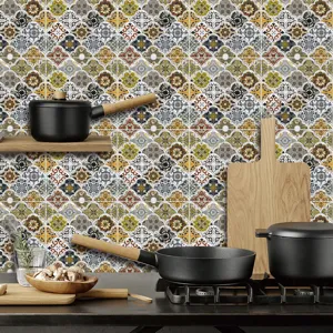 Détail d'autocollant de carrelage adhésif, motif lotus rétro, déco murale cuisine étanche.