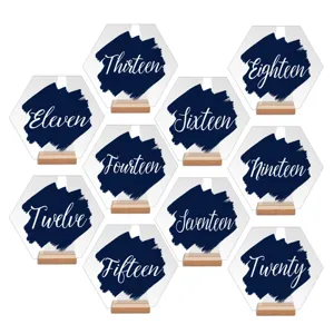 Números de mesa de acrílico con base de madera, decoración de boda moderna.