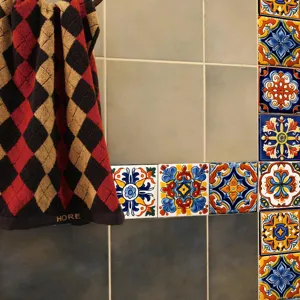 Marokkanischer Stil Wandfliesen Aufkleber Detail Ansicht mit bunten Muster fur die Deko.