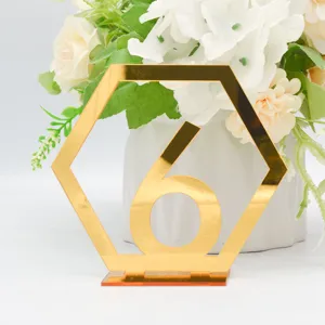 Goldener Acryl Tischnummer 6 Detailaufnahme fur Hochzeit Party Tischdeko Mittelstuck Display.