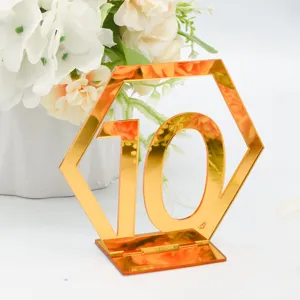 Goldener Acryl Tisch Nummer 10 Schild, ideal für Hochzeitsfeier Dekoration und Tischdekoration.