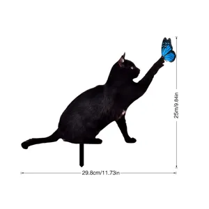 Piquet de jardin chat noir et papillon décoration extérieure en métal pour pelouse.
