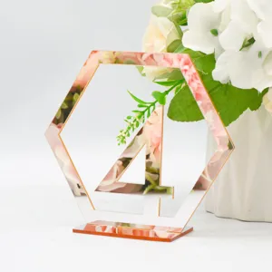 Roségold Acryl sechseckige Tischnummer Schild 4 für Hochzeit Party Tisch Deko Display
