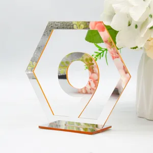 Acryl Spiegel hexagonale Tischnummer Schild für Hochzeit Schreibtisch Dekoration Nummer neun.