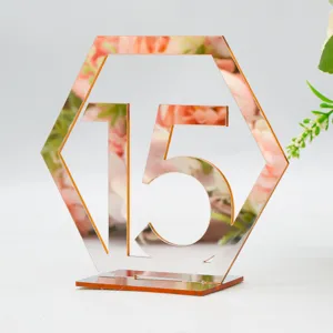 Sechseckige Acryl Tischnummer 15 mit Spiegeloptik fuer Hochzeitsdekoration und Event Tischdeko
