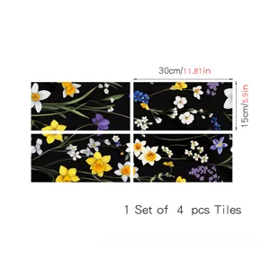Vista dettagliata di adesivi per piastrelle floreali nere, motivo botanico, set 4pz.