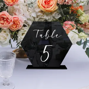 Letrero de número de mesa de acrílico hexagonal negro con soporte para bodas.